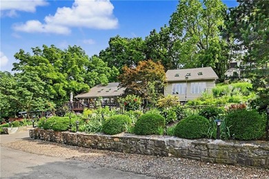 Welcome to 139 Lakeshore Drive South, a beautifully maintained - photo 3