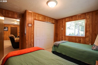 Meticulously maintained and showcasing exceptional quality - photo 16