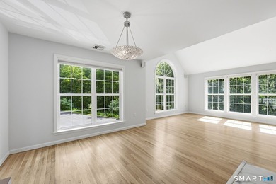 Experience the perfect blend of comfort, efficiency, and scenic - photo 17
