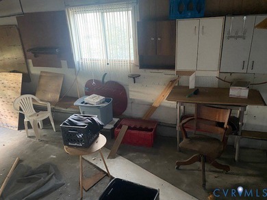 Calling all flippers and seasoned renovators! This 1957 - photo 17