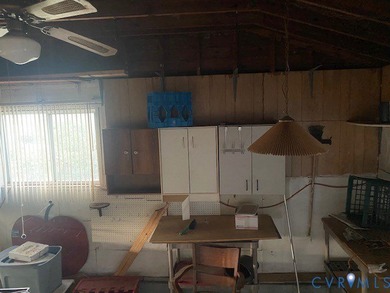 Calling all flippers and seasoned renovators! This 1957 - photo 18