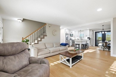 Welcome to 867 Foxglove Lane--where space, style, and location - photo 19