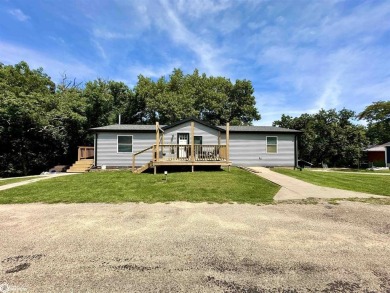 Holiday Lake Home For Sale in Brooklyn Iowa