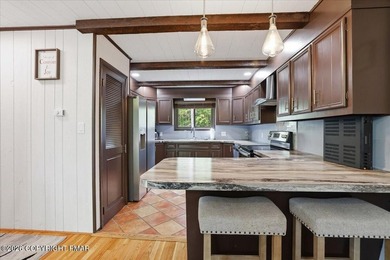 TURNKEY, FULLY FURNISHED, INCOME-PRODUCING STR WITH HOT TUB - photo 22