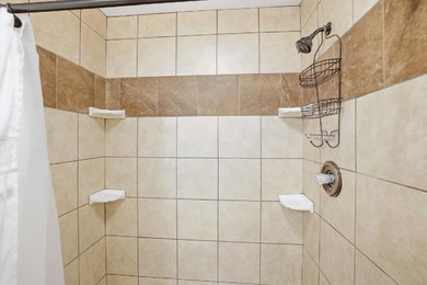 Welcome to 867 Foxglove Lane--where space, style, and location - photo 32