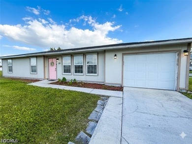Opportunity knocks with this competitively priced short sale - photo 5