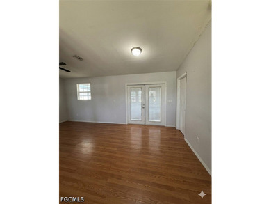 Opportunity knocks with this competitively priced short sale - photo 6
