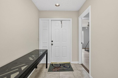 Welcome to this beautifully maintained 2-bedroom, 2-bath - photo 9