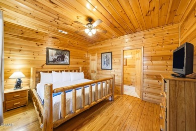 Spacious 3,456 sq.ft. STR with 6 KING SIZE ROOMS and GREAT - photo 13