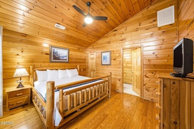 Spacious 3,456 sq.ft. STR with 6 KING SIZE ROOMS and GREAT - photo 15