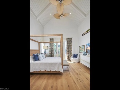 In the heart of Olde Naples, this 2020-built courtyard residence - photo 17