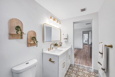 Welcome to 1201 N Palmway - a turnkey gem in one of Lake Worth - photo 20