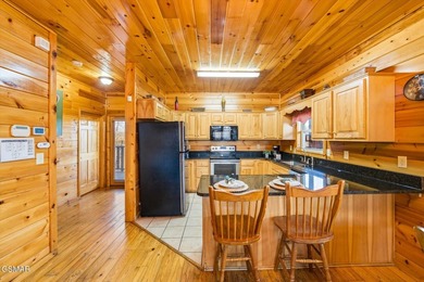 Spacious 3,456 sq.ft. STR with 6 KING SIZE ROOMS and GREAT - photo 22