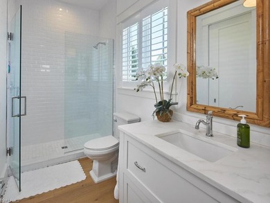 In the heart of Olde Naples, this 2020-built courtyard residence - photo 24