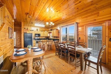 Spacious 3,456 sq.ft. STR with 6 KING SIZE ROOMS and GREAT - photo 26