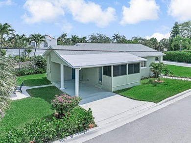 Welcome to 1201 N Palmway - a turnkey gem in one of Lake Worth - photo 27