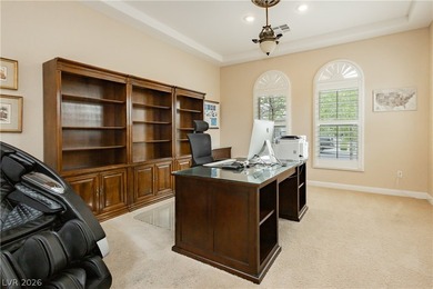 Beautiful Red Rock CC Home with great location on course - photo 30