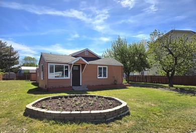 Updated cottage in the heart of Prineville with many upgrades - photo 3