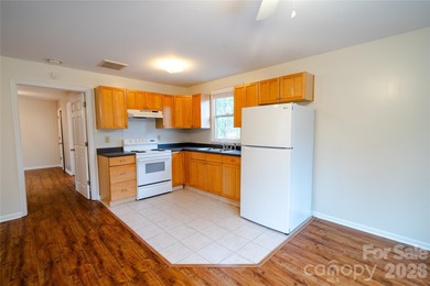 Amazing combination of MAIN house, an Accessory Dwelling Unit