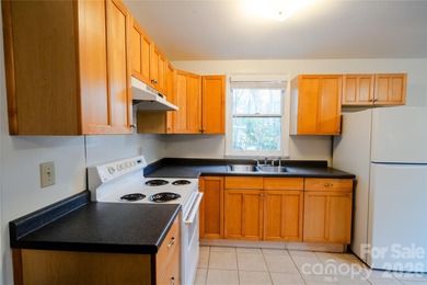Amazing combination of MAIN house, an Accessory Dwelling Unit