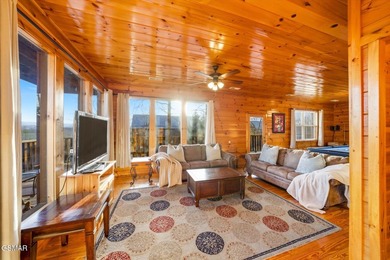 Spacious 3,456 sq.ft. STR with 6 KING SIZE ROOMS and GREAT - photo 37