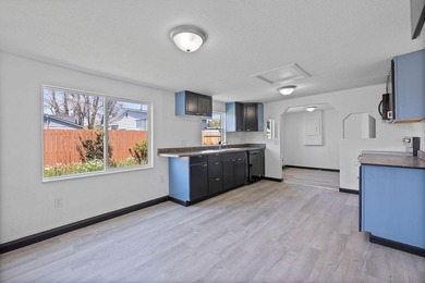 Updated cottage in the heart of Prineville with many upgrades - photo 7