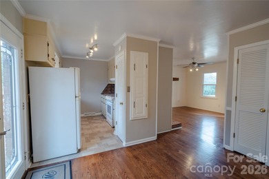 Amazing combination of MAIN house, an Accessory Dwelling Unit