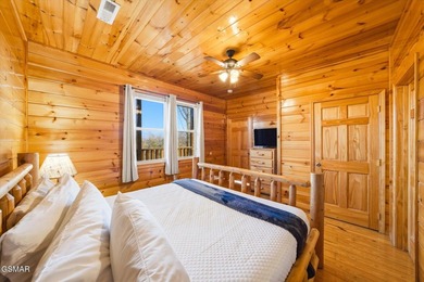 Spacious 3,456 sq.ft. STR with 6 KING SIZE ROOMS and GREAT - photo 39