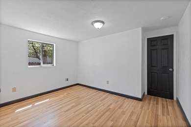 Updated cottage in the heart of Prineville with many upgrades - photo 10