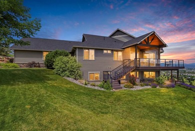 Experience luxury living in Liberty Lake's prestigious gated - photo 3