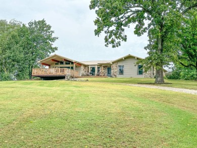 Lake Home For Sale in Cave City, Arkansas