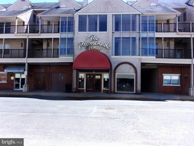 Well maintained 2 Bedroom, 2 Bath Condo available in the - photo 2