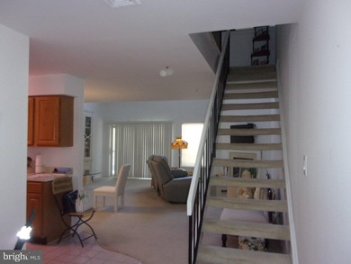 Well maintained 2 Bedroom, 2 Bath Condo available in the - photo 5