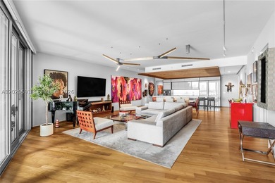 Rarely available & meticulously curated, this stunning Unit E - photo 2