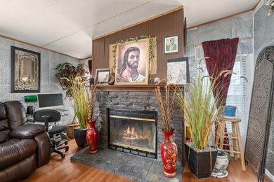 If you've been hunting for peace, space, and privacy, this Saint - photo 13