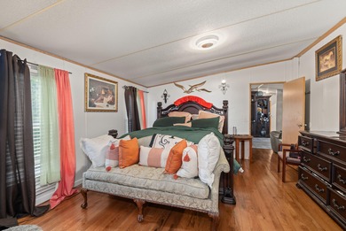 If you've been hunting for peace, space, and privacy, this Saint - photo 14