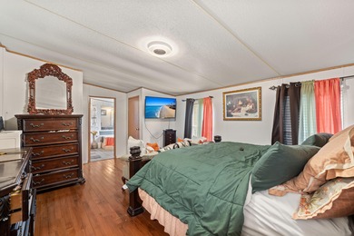 If you've been hunting for peace, space, and privacy, this Saint - photo 15