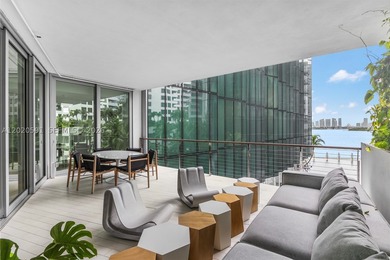 Rarely available & meticulously curated, this stunning Unit E - photo 8