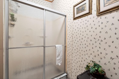If you've been hunting for peace, space, and privacy, this Saint - photo 19