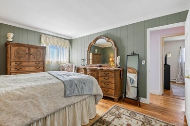Welcome to this spacious 4-bedroom, 1.5-bath high ranch nestled - photo 21