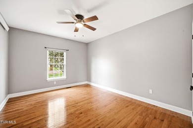 MOTIVATED SELLERS!!!!!! ALL ONE LEVEL LIVING. LONG RANGE VIEWS - photo 32