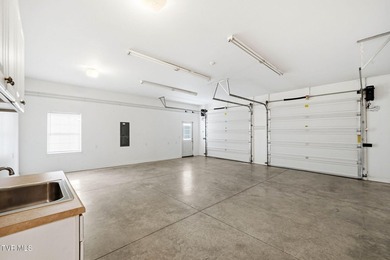 MOTIVATED SELLERS!!!!!! ALL ONE LEVEL LIVING. LONG RANGE VIEWS - photo 39