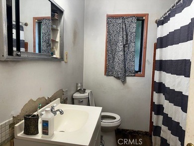Welcome to this charming Long Beach home, a perfect blend of - photo 10