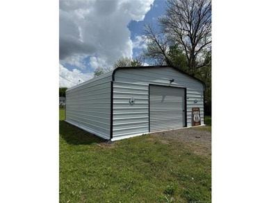 Looking for a big lot near Lake Eufaula? This one is ready for - photo 2