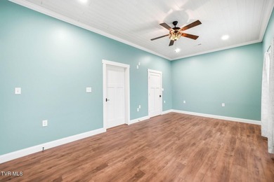 MOTIVATED SELLERS!!!!!! ALL ONE LEVEL LIVING. LONG RANGE VIEWS - photo 48