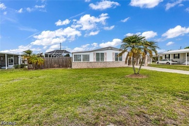 Welcome to your slice of paradise in Punta Gorda! This charming - photo 3