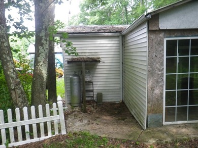 Pine township. Secluded double wide on 2 wooded flat acres in - photo 4