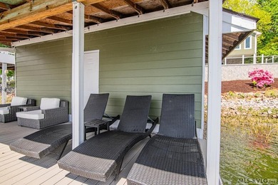 Exceptional Waterfront opportunity in the exclusive Four Seasons - photo 14