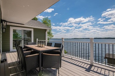 Exceptional Waterfront opportunity in the exclusive Four Seasons - photo 15