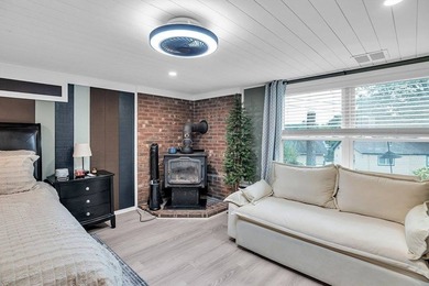 Discover the perfect blend of tranquility and opportunity with - photo 19